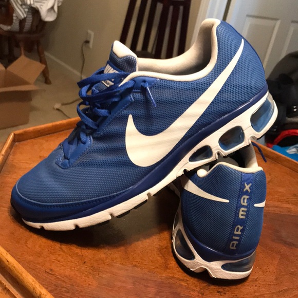 Nike Other - Nike Airmax Agitate 6